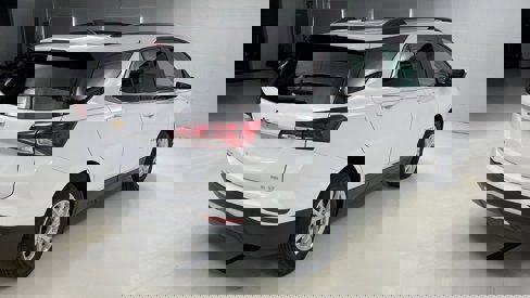 Used 2022 Chevrolet Equinox LT image 5