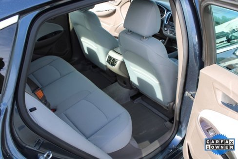 Used 2020 Chevrolet Malibu LT image 28