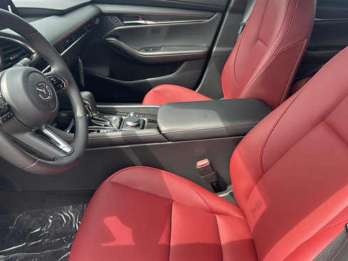 New 2025 MAZDA MAZDA3 Carbon image 10