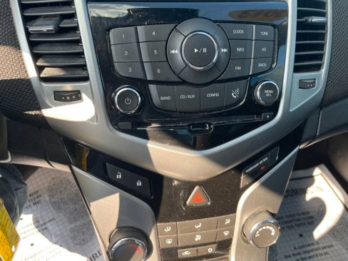 Used 2013 Chevrolet Cruze LT w/ Spring Special Edition image 16