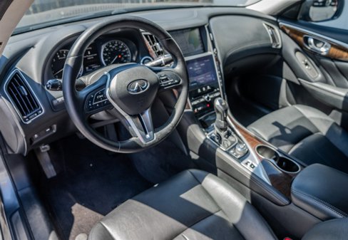 Used 2018 INFINITI Q50 Luxe w/ Essential Package (3.0T Luxe) image 14