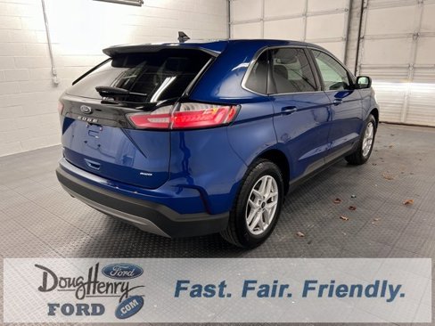 Used 2024 Ford Edge SEL image 7