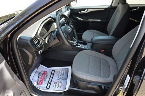 Used 2021 Ford Escape SE image 11