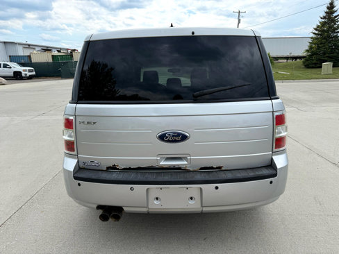 Used 2010 Ford Flex SE image 6