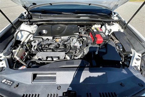 Used 2020 Toyota Camry SE image 29