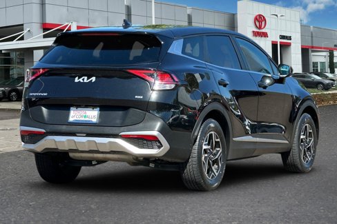 Used 2023 Kia Sportage LX image 4