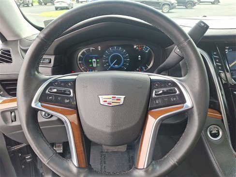 Used 2017 Cadillac Escalade Luxury image 21