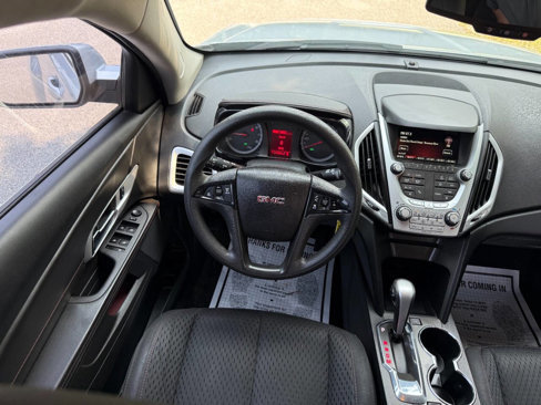 Used 2015 GMC Terrain SLE image 43