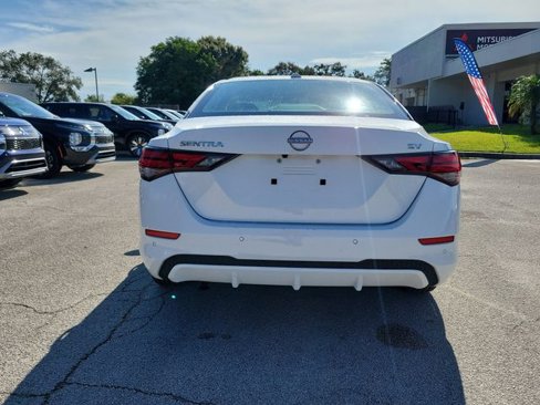 Used 2024 Nissan Sentra SV image 5