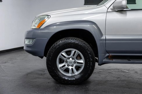Used 2004 Lexus GX 470 image 11
