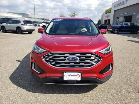 Used 2020 Ford Edge SEL w/ Convenience Package image 3