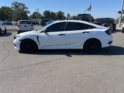 Used 2020 Honda Civic Touring image 4