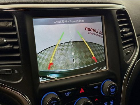 Used 2017 Jeep Grand Cherokee Limited w/ Luxury Group II image 14