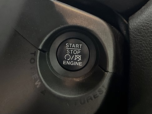 Used 2020 Jeep Renegade Sport image 23