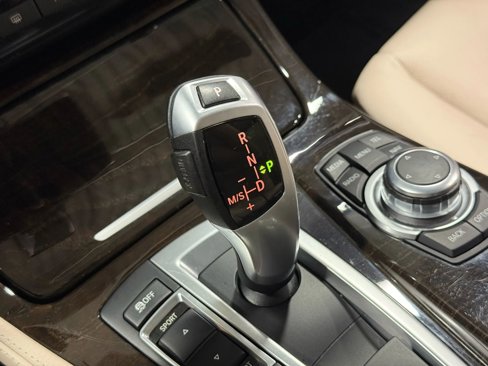 Used 2013 BMW 535i xDrive Sedan image 39