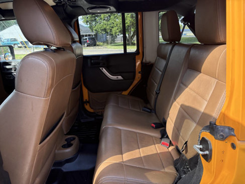 Used 2012 Jeep Wrangler Unlimited Sahara w/ Dual Top Group image 19