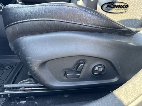 Used 2018 Jeep Compass Latitude w/ Popular Equipment Group image 26