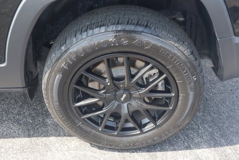 Used 2019 Jeep Cherokee Latitude Plus image 26