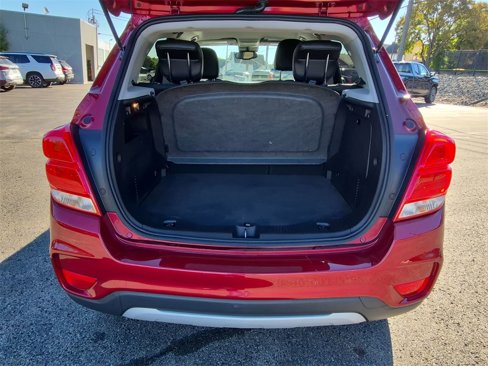 Used 2018 Chevrolet Trax LT w/ LT Convenience Package image 30