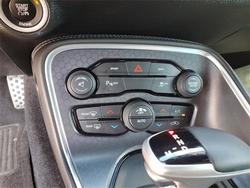 Used 2016 Dodge Challenger SXT Plus image 16