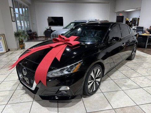 Used 2019 Nissan Altima 2.5 SL image 2