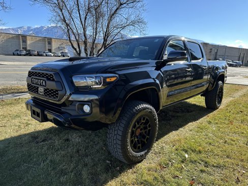 Used 2021 Toyota Tacoma TRD Sport image 10