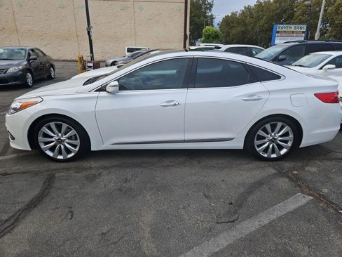 Used 2015 Hyundai Azera Limited image 4