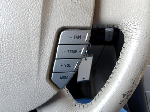 Used 2004 Lincoln Aviator AWD image 17