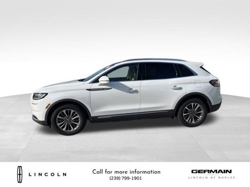 Used 2021 Lincoln Nautilus Reserve image 2