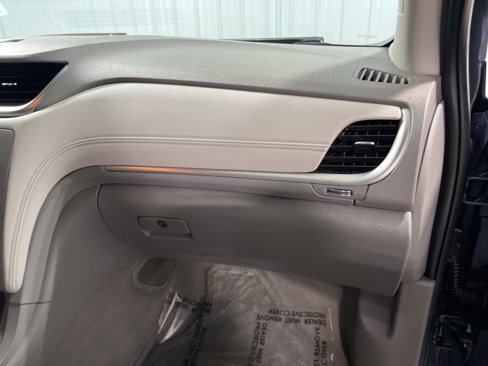 Used 2014 Chevrolet Traverse LS image 24