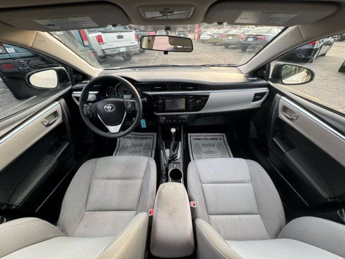 Used 2016 Toyota Corolla L image 33