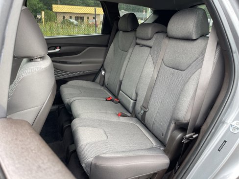 Used 2019 Hyundai Santa Fe SEL image 19