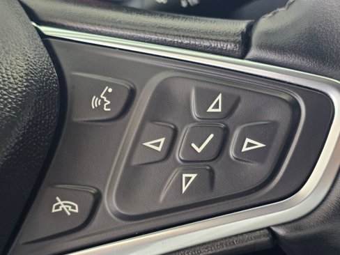 Used 2024 Chevrolet Equinox LT image 34