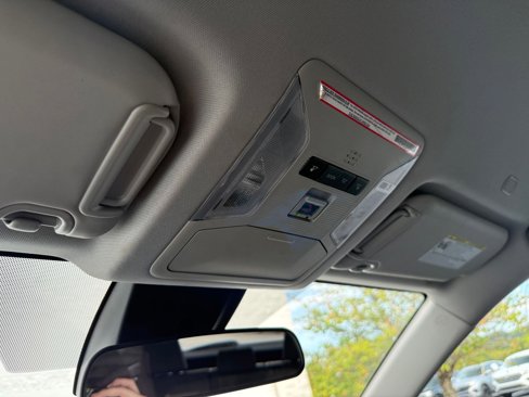 Used 2023 Toyota RAV4 XLE image 18