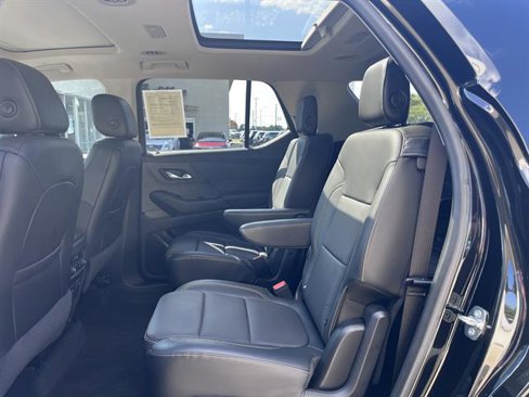 Used 2018 Chevrolet Traverse Premier w/ Redline Edition image 23