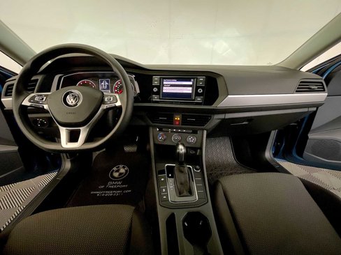 Used 2019 Volkswagen Jetta S w/ Driver Assistance Package image 12