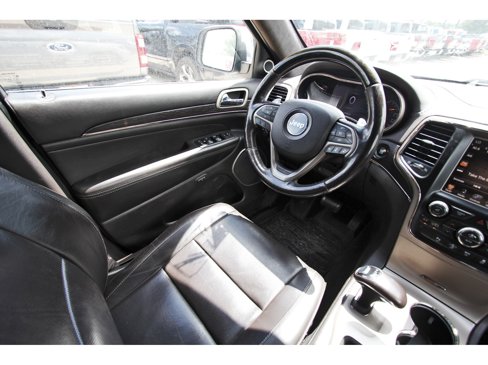 Used 2015 Jeep Grand Cherokee Summit image 8