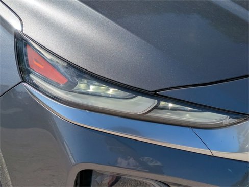 Used 2020 Hyundai Santa Fe SE image 9