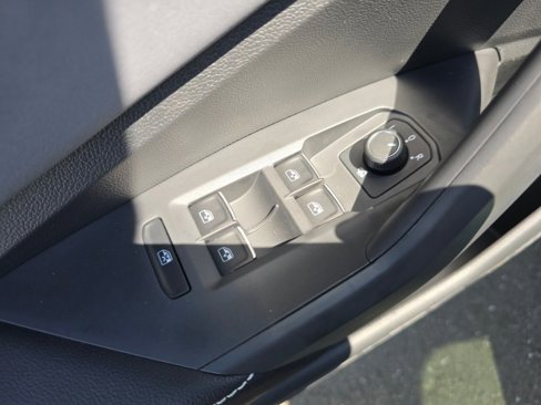 New 2025 Volkswagen Jetta SE image 25