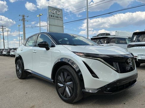 Used 2023 Nissan Ariya FWD image 9