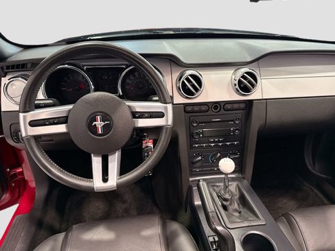 Used 2006 Ford Mustang GT image 18