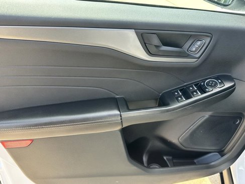 Used 2023 Ford Escape Active image 12