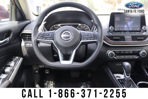 Used 2023 Nissan Altima 2.5 SV image 29