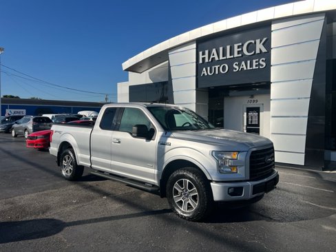 Used 2015 Ford F150 XLT w/ Equipment Group 301A Mid image 8