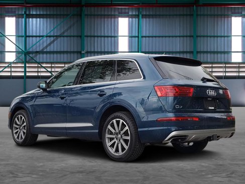 Used 2018 Audi Q7 3.0T Premium Plus w/ Premium Plus Package image 3