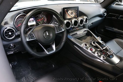 Used 2018 Mercedes-Benz AMG GT Roadster image 25