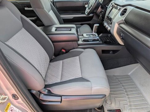 Used 2017 Toyota Tundra SR5 w/ SR5 Upgrade Package image 37