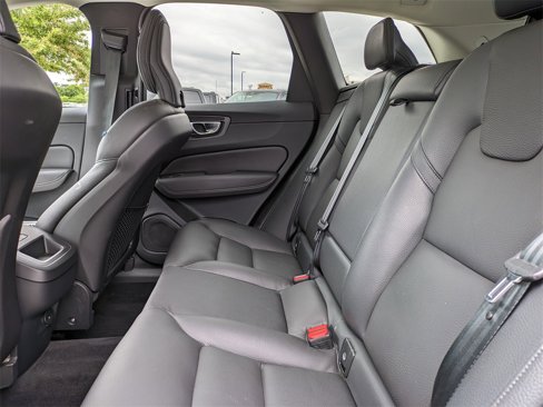 Certified 2023 Volvo XC60 B5 Plus w/ Climate Package image 14