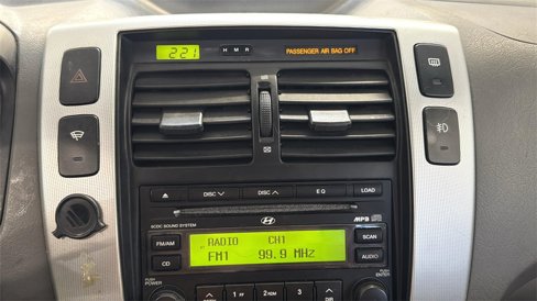 Used 2007 Hyundai Tucson Limited image 16