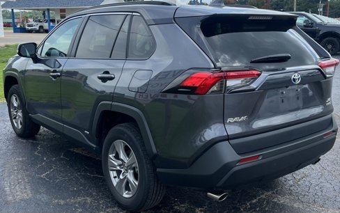 Used 2024 Toyota RAV4 XLE image 6